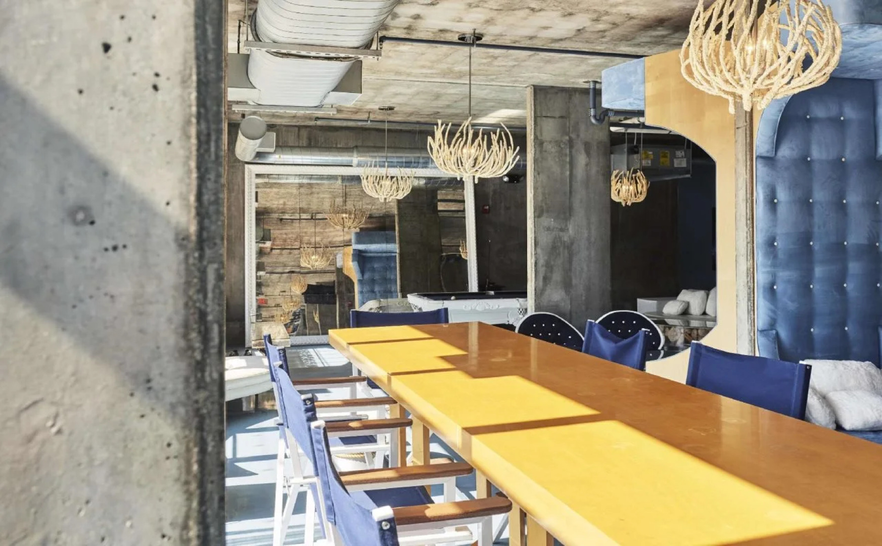 The Loom Hotel, Tapestry Collection by Hilton