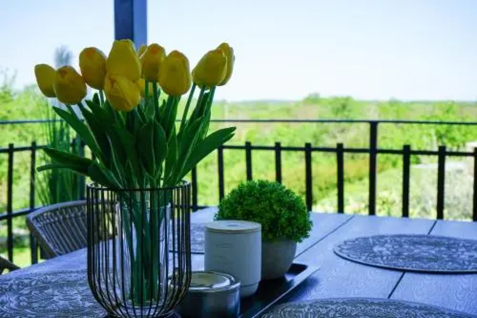 Villa Leon, Wonderful Family Apartment with Pool