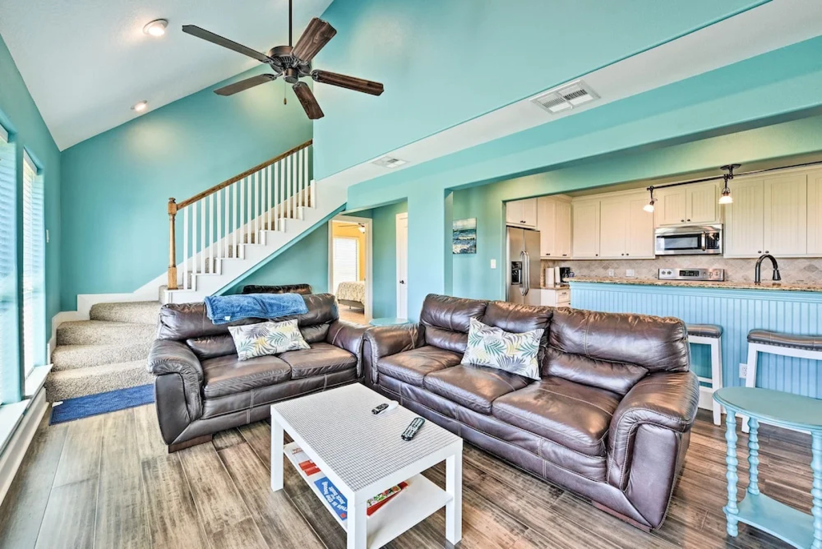 Matagorda Townhome W/deck, Views, Pool Access
