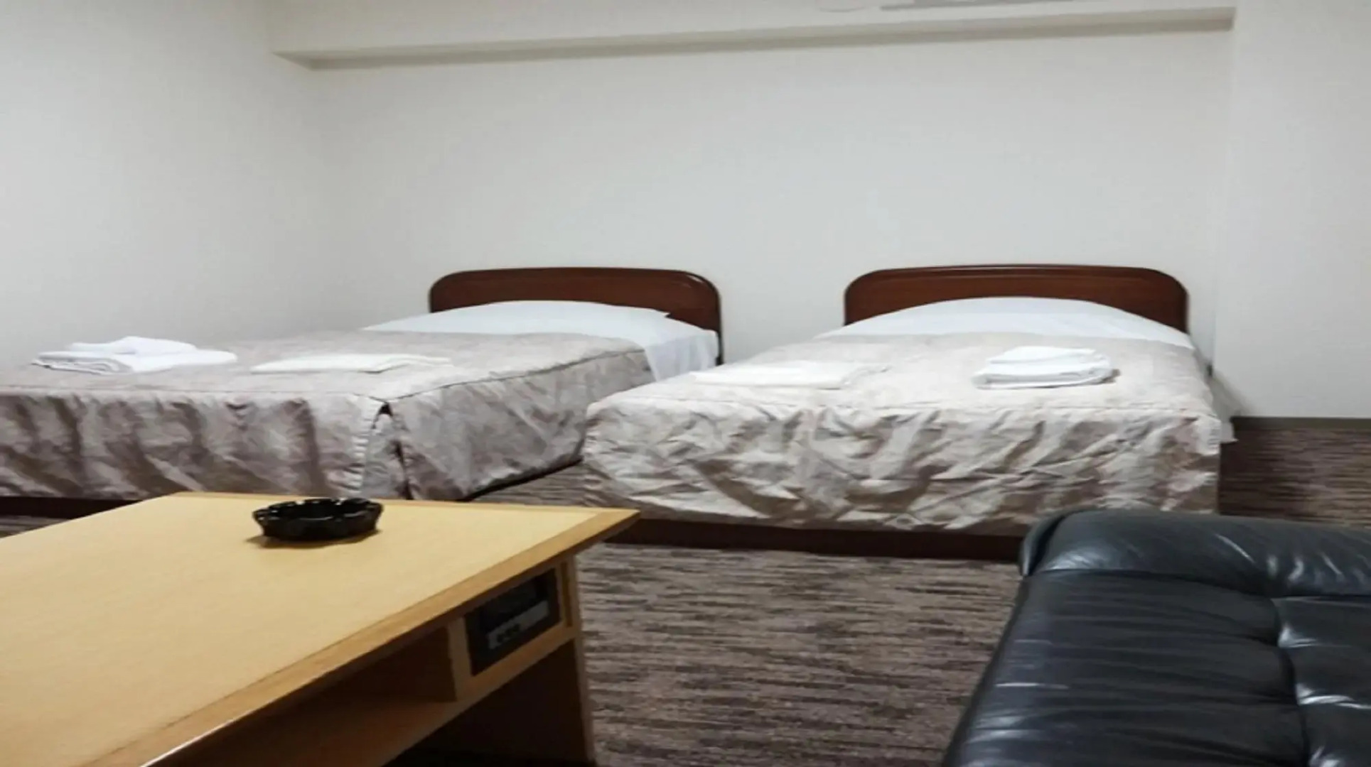 Ushiku City Hotel Ekimaekan