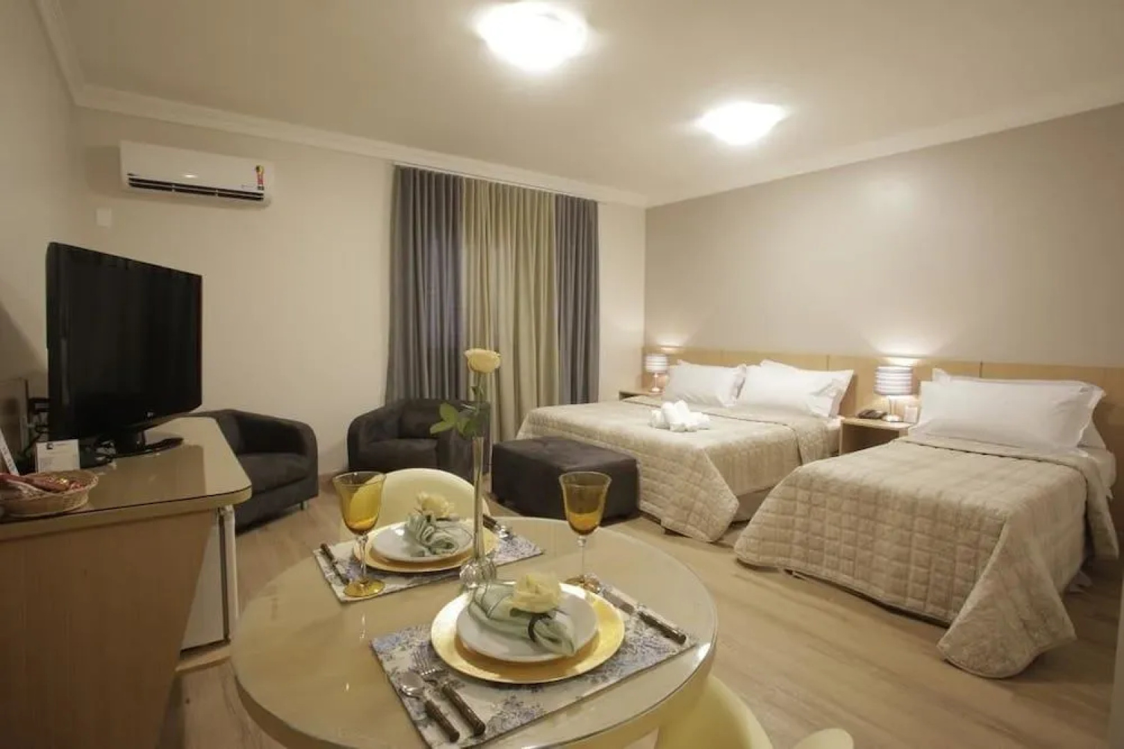 Hotel Castelo Inn