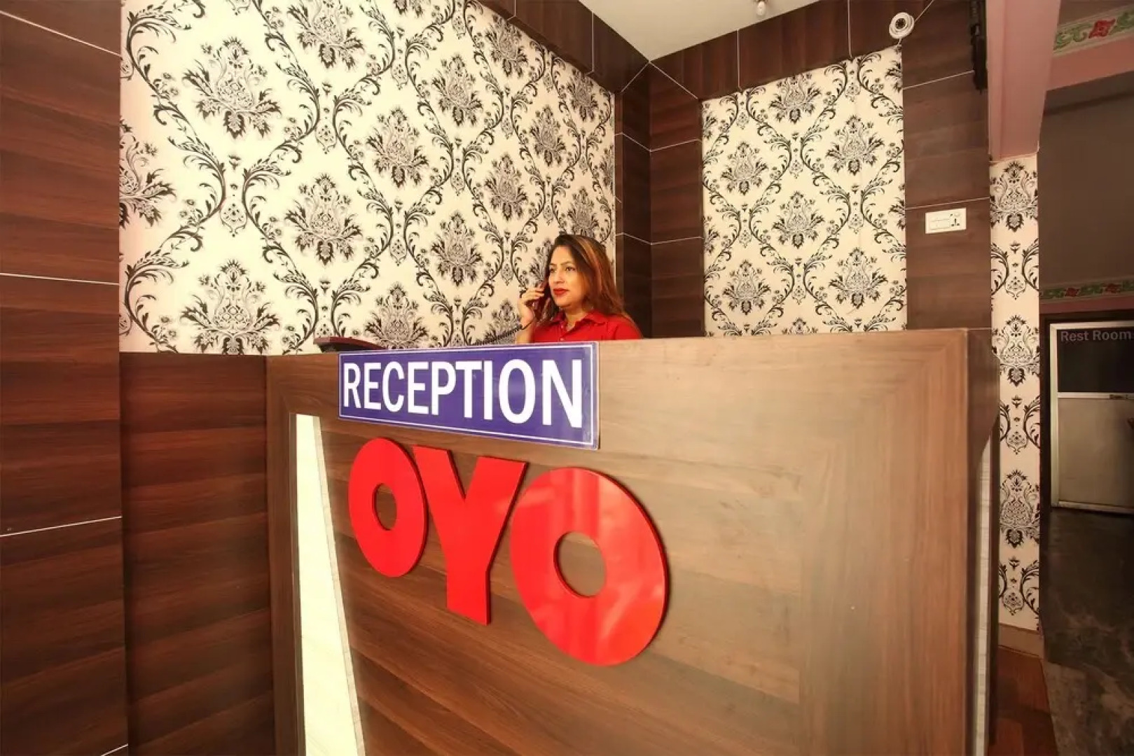 OYO 366 Hotel Anmol