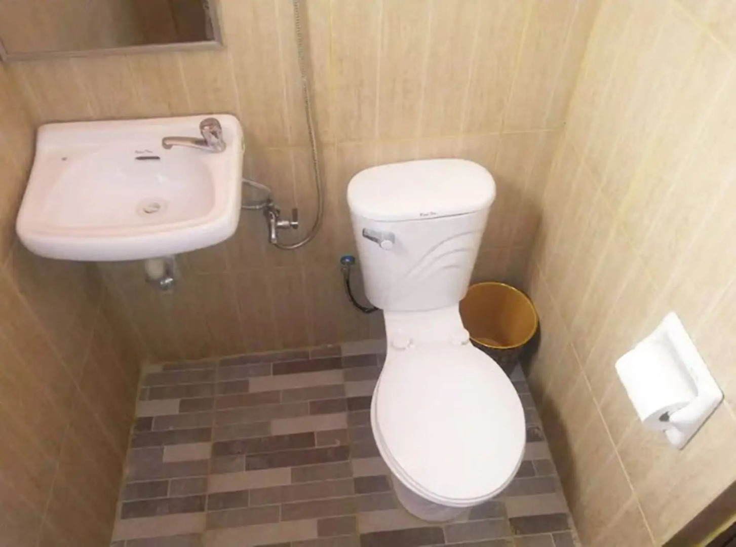 Ludy's Pension House