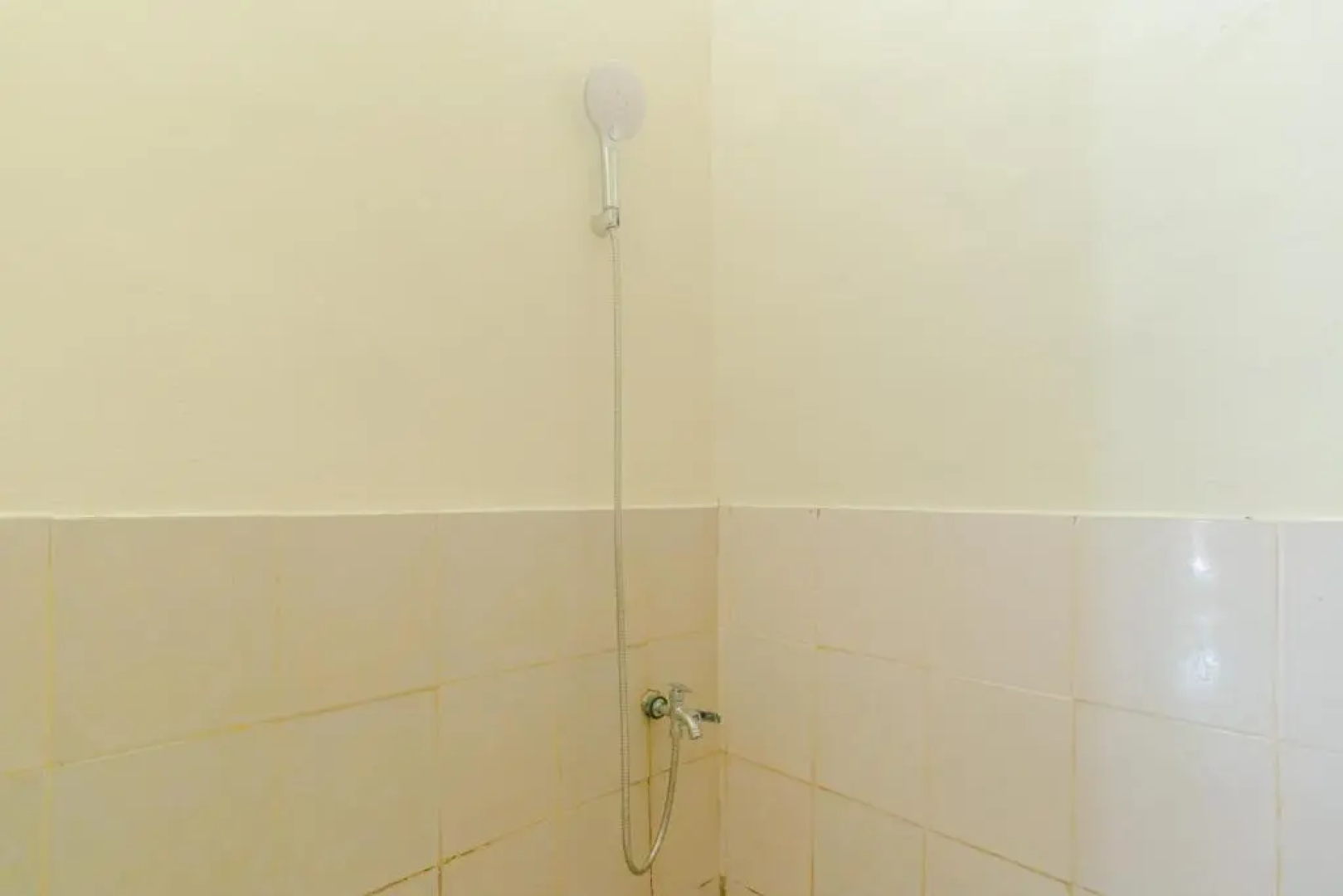 SPOT ON 2750 Ayu Homestay Syariah