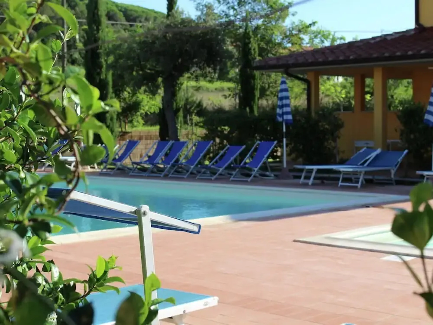 Nice Apartment With a Terrace, Near the Sea