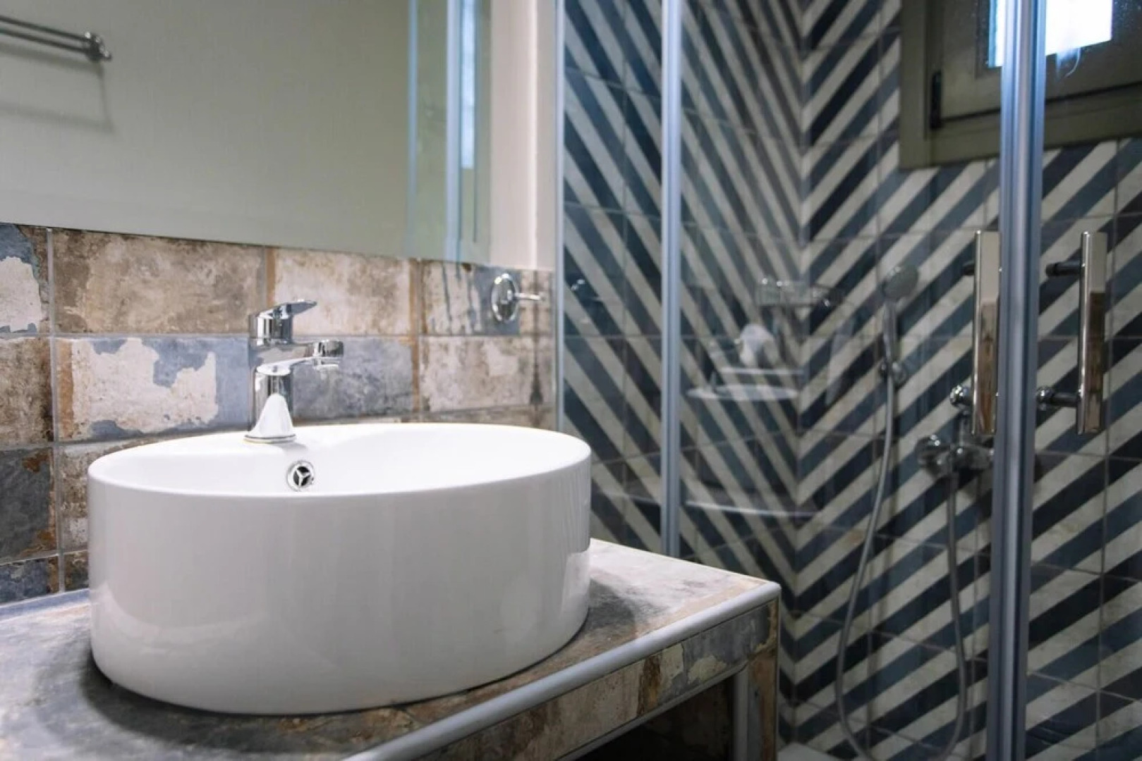 Elite Cottages - Adults Only