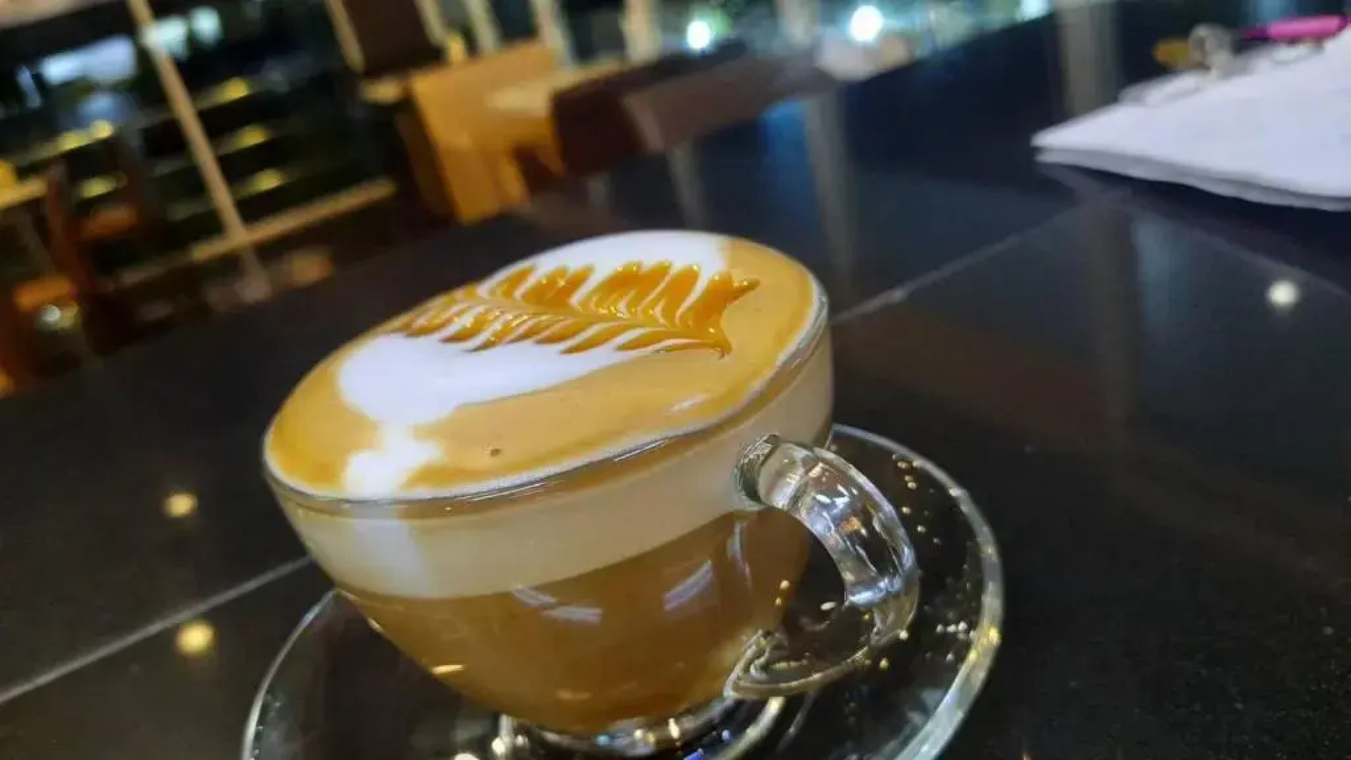 Maneerote Hotel Surin