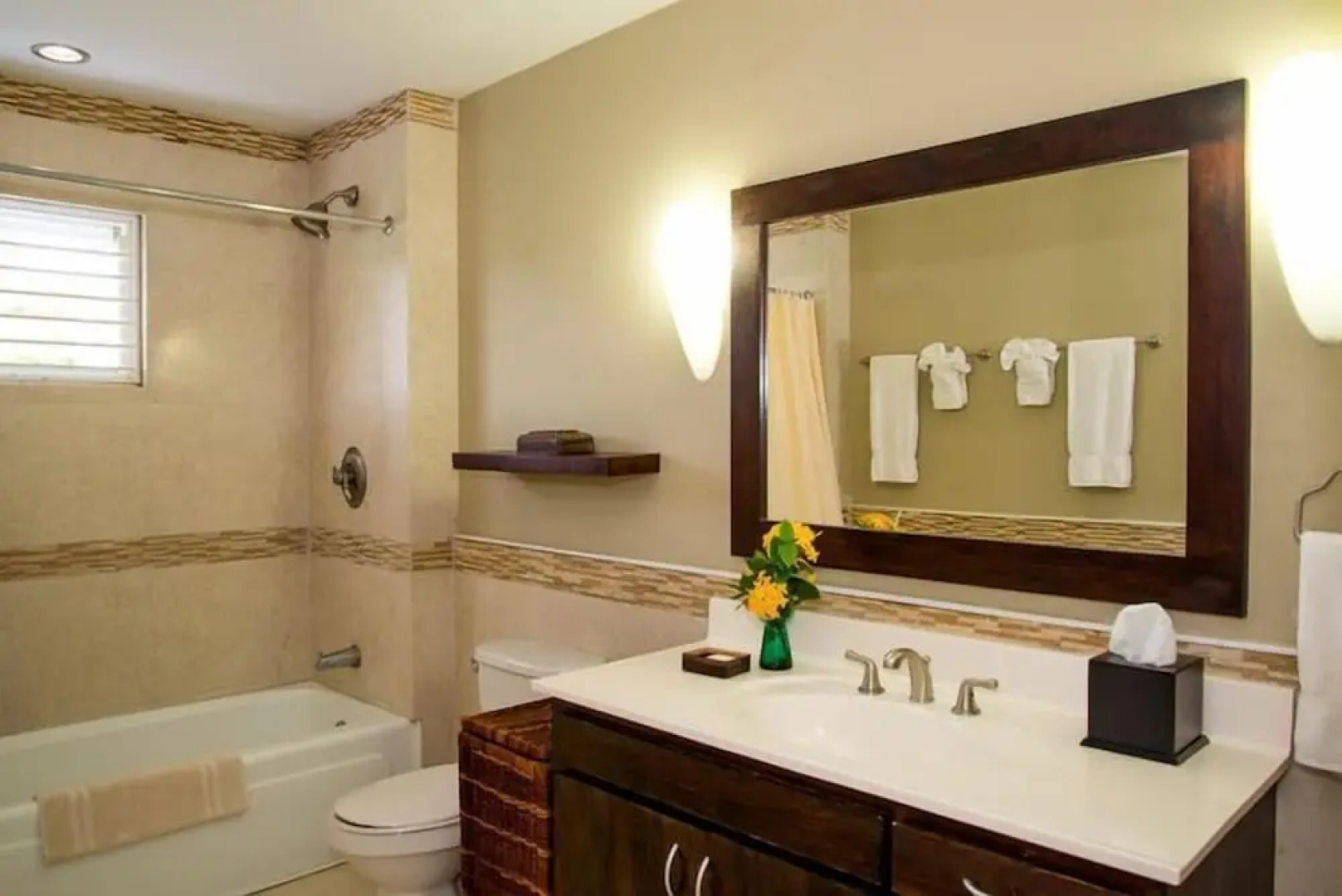 Coral Cove-Discovery Bay 5BR