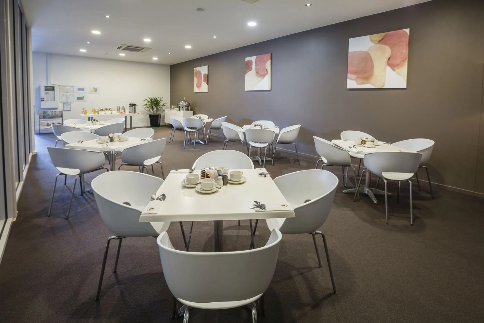 Honeysuckle Executive Apartments