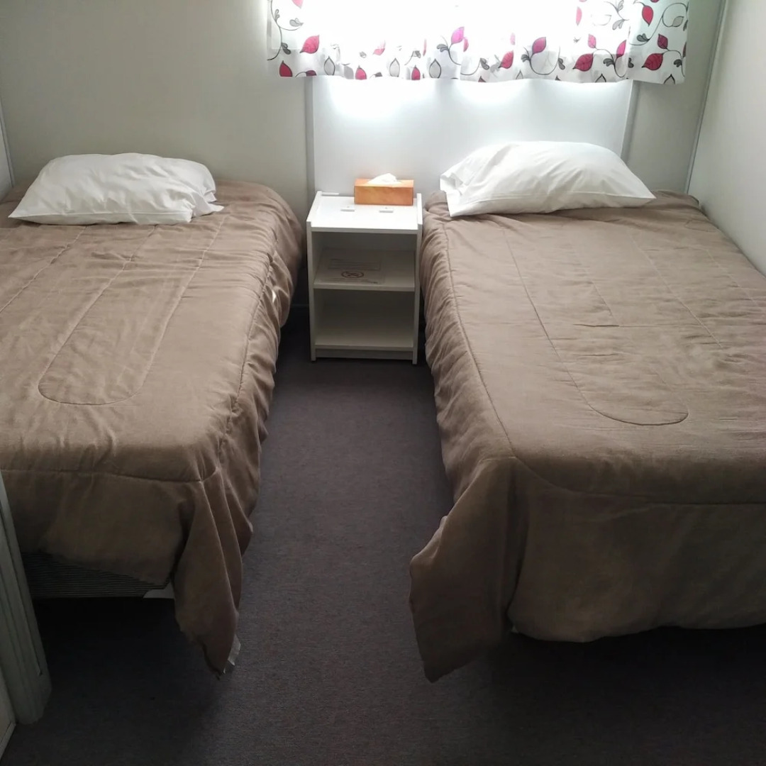 Auberge Jeunesse Monts Groulx Aventure