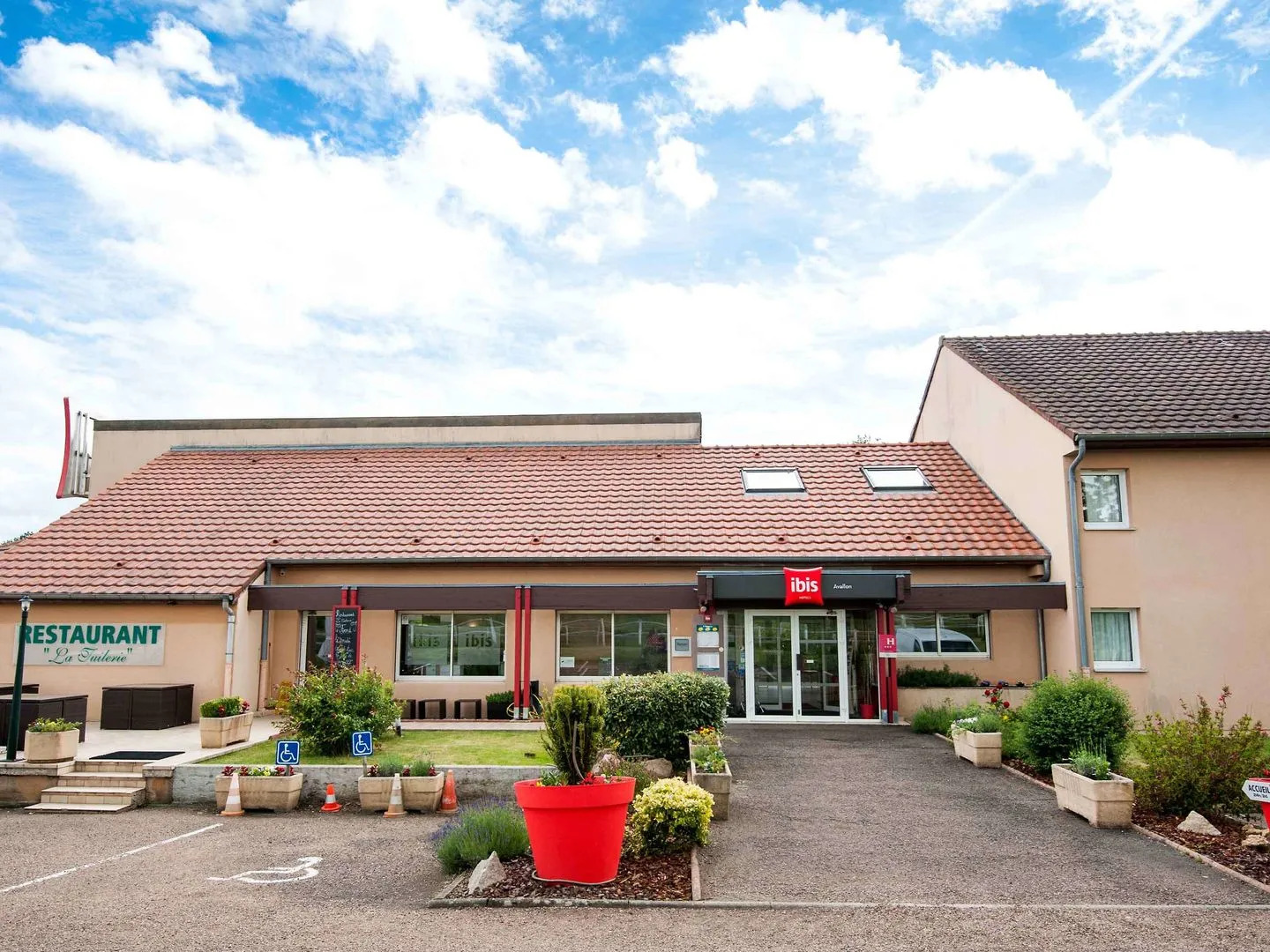 Hotel ibis Avallon