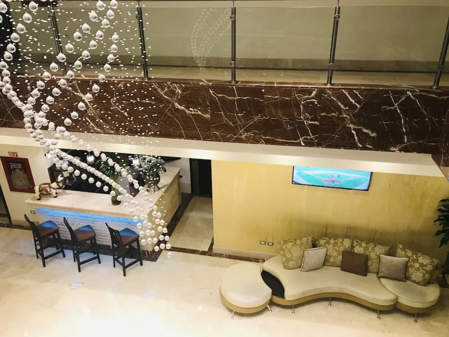 Waldorf Hotel Boutique