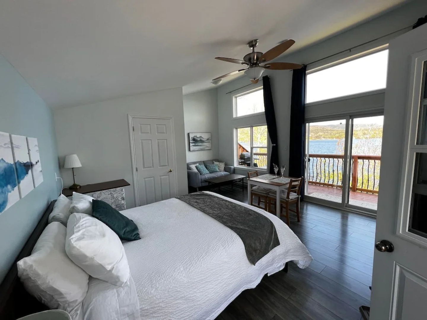 Knotty Pine Cottages
