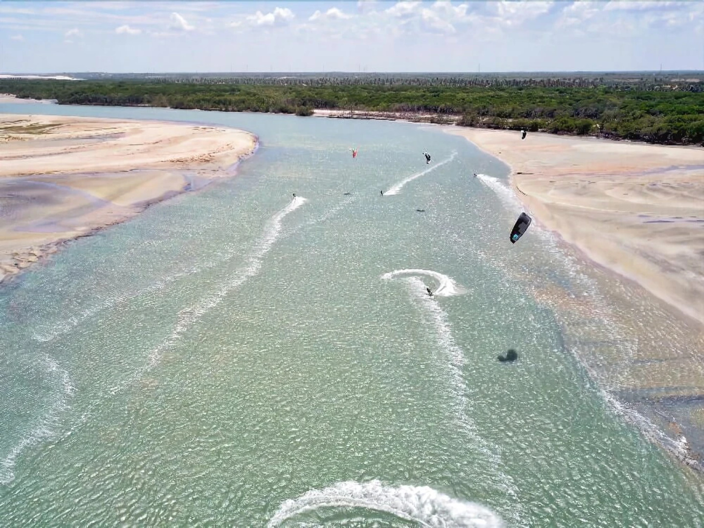 Hula Hula Brazil Icaraizinho