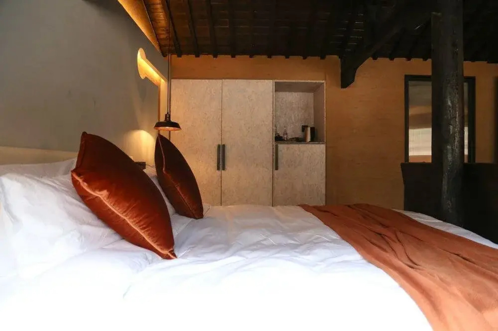 Yangjiatang Seclusive Genealand