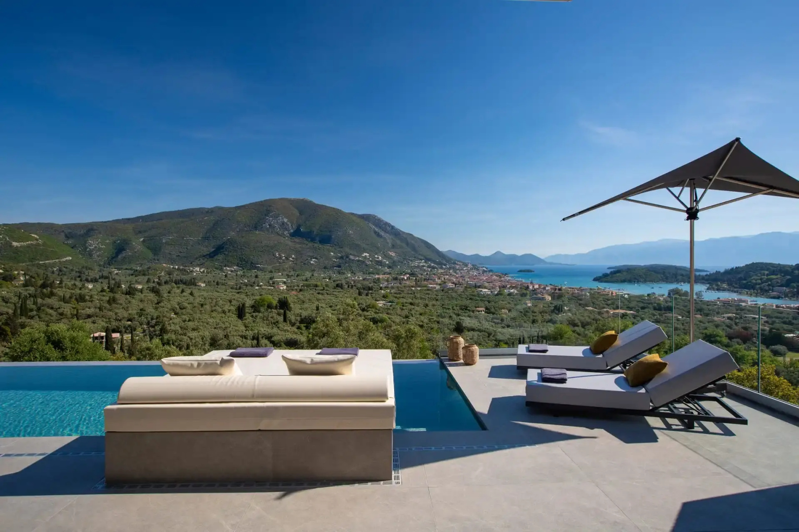 Pothos - Afroditi Villas Collection