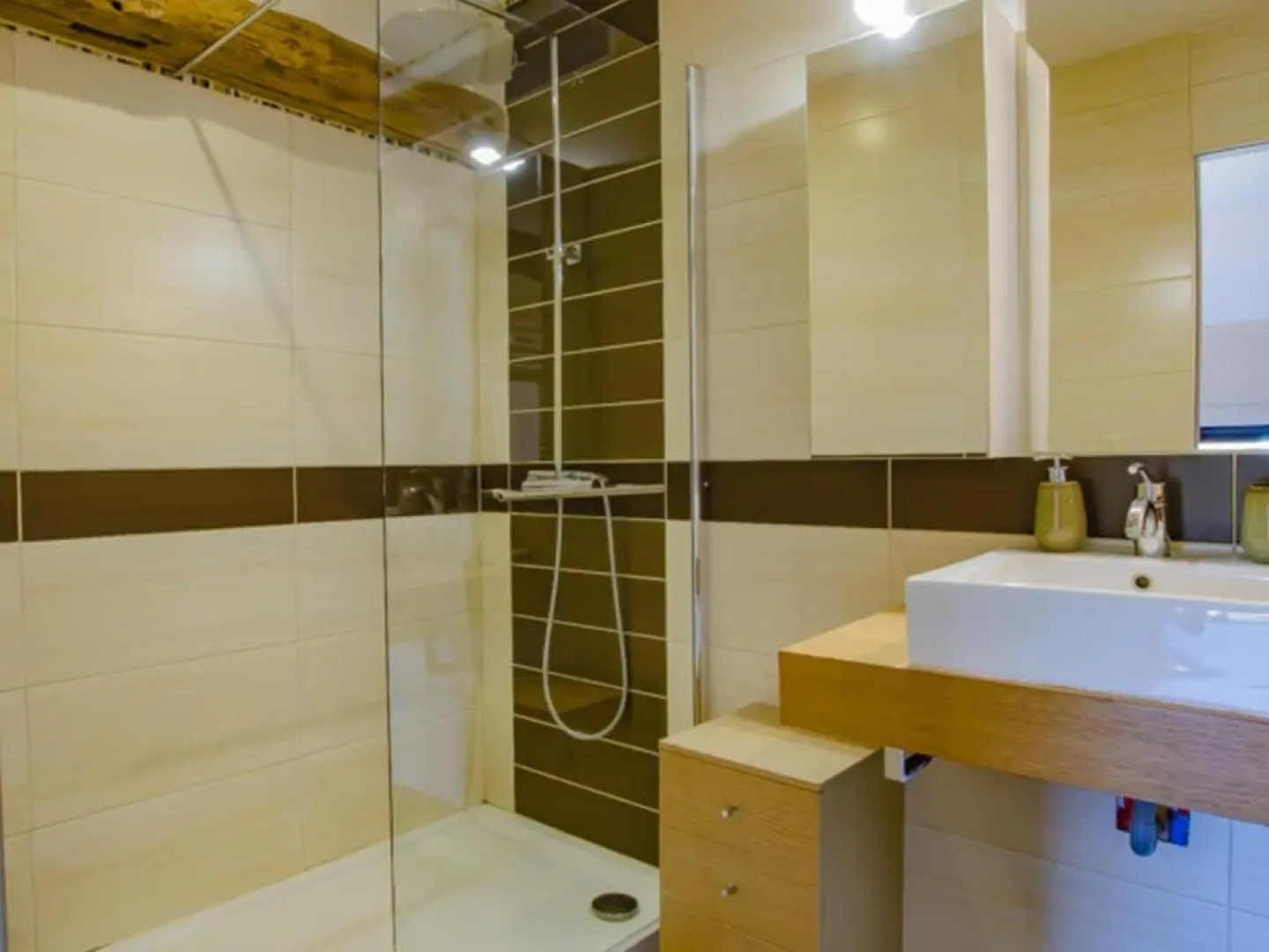 Gîte Dosches, 4 pièces, 7 personnes - FR-1-543-212