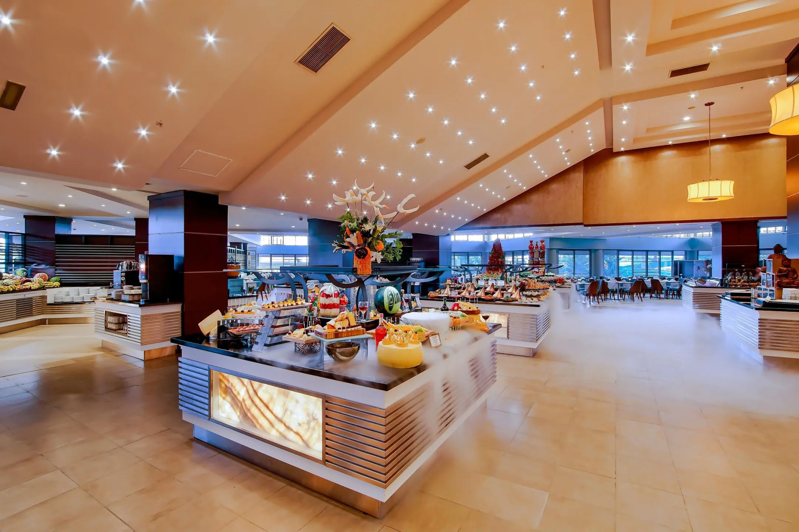 Limak Lara De Luxe Hotel and Resort