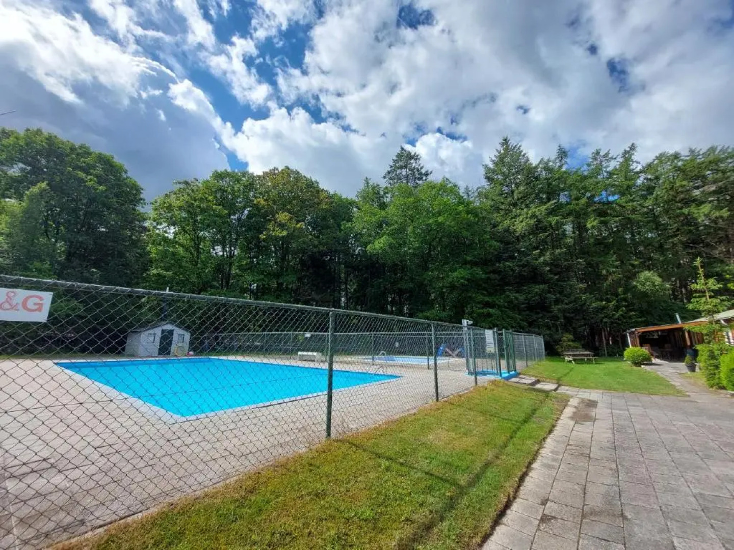 Chalet Drenthe Spier op camping De Moraine