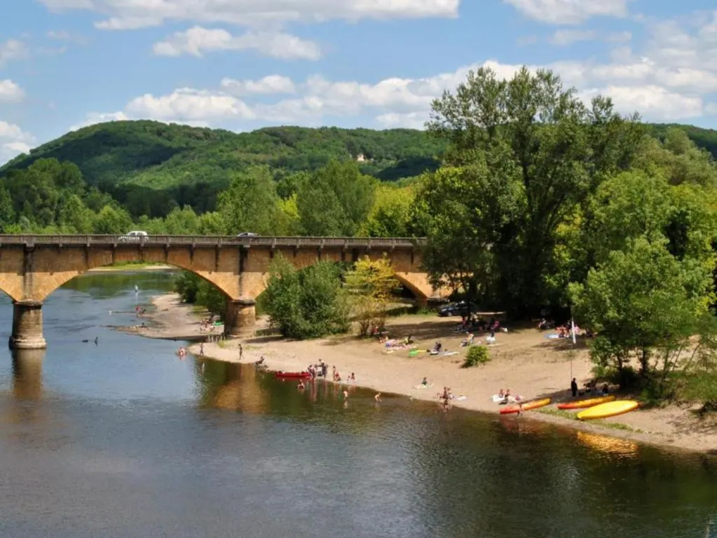 Gîte Saint-Julien-de-Lampon, 2 pièces, 2 personnes - FR-1-616-12
