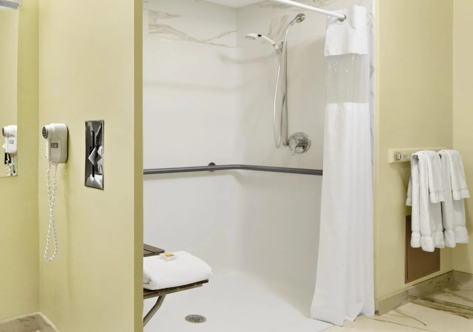 Days Inn by Wyndham Penn State