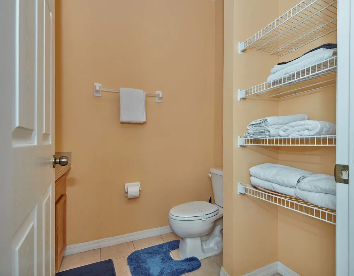 Redawning Crystal Cove Loop Apartment