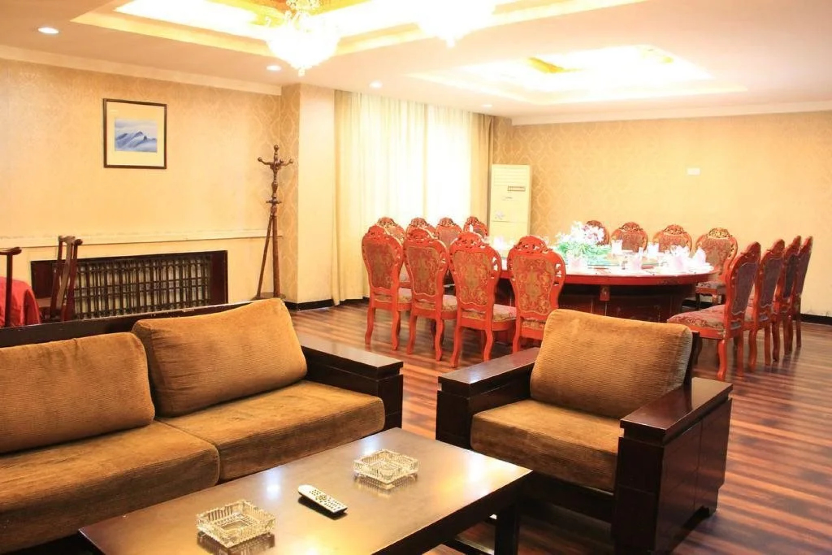 Wudangshan Taihe Xuanwu Hotel
