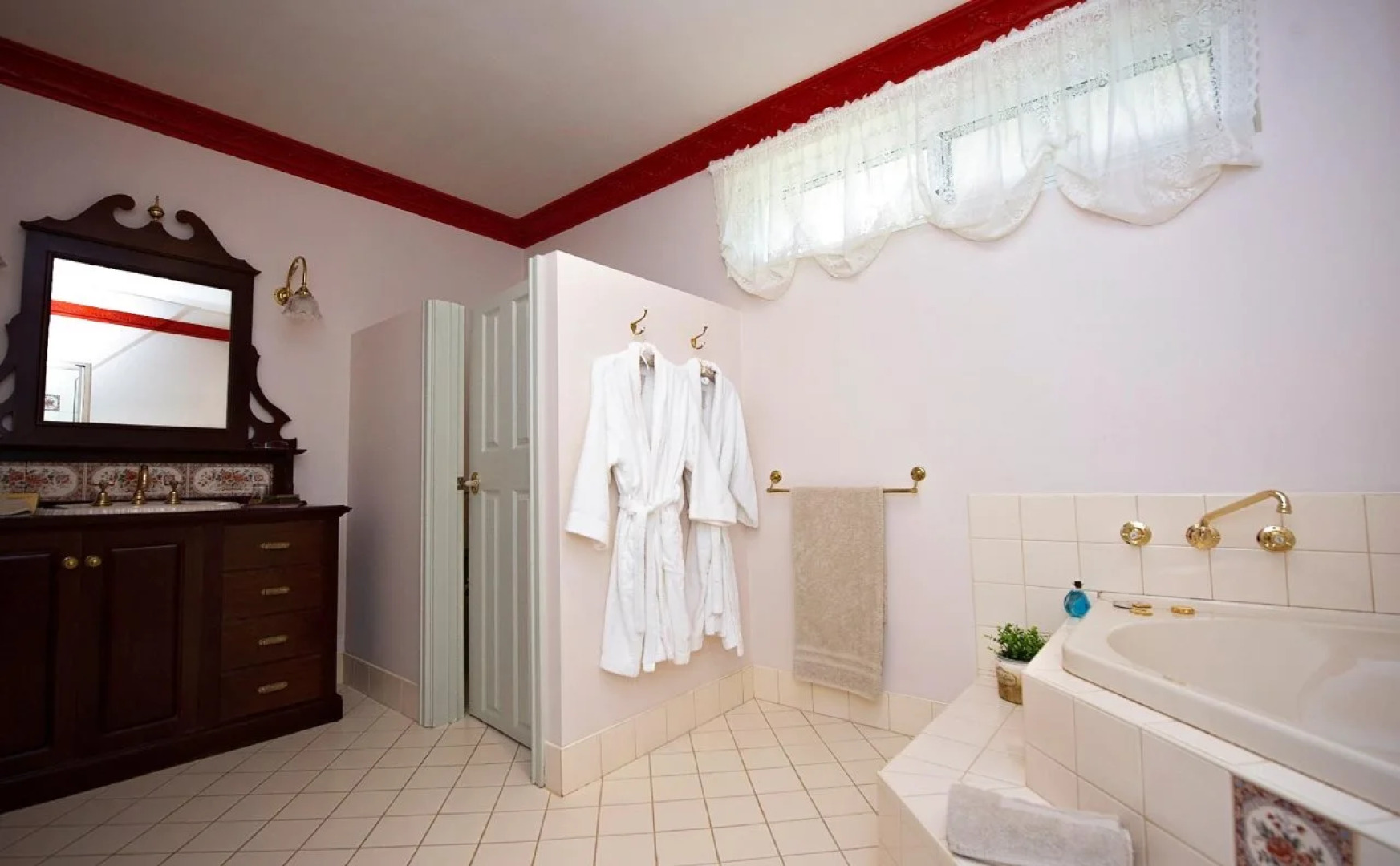 Blackwood Inn Innkeepers House