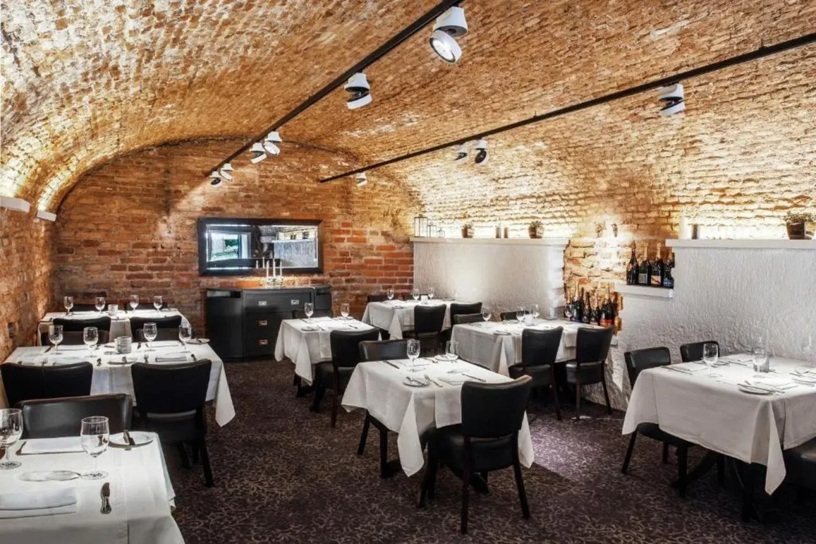 Отель Mabre Residence