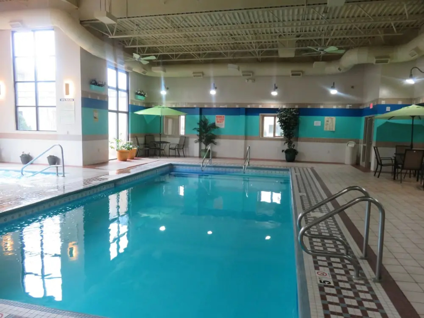 Vista Inn And Suites Fargo