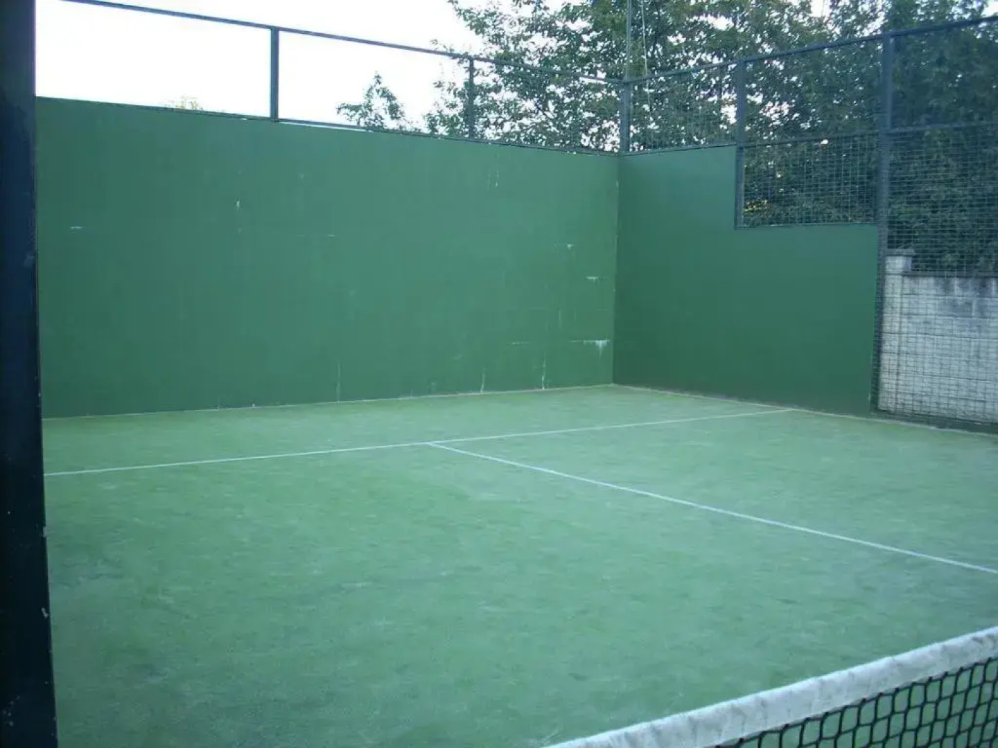 Mar azul en puerto azul