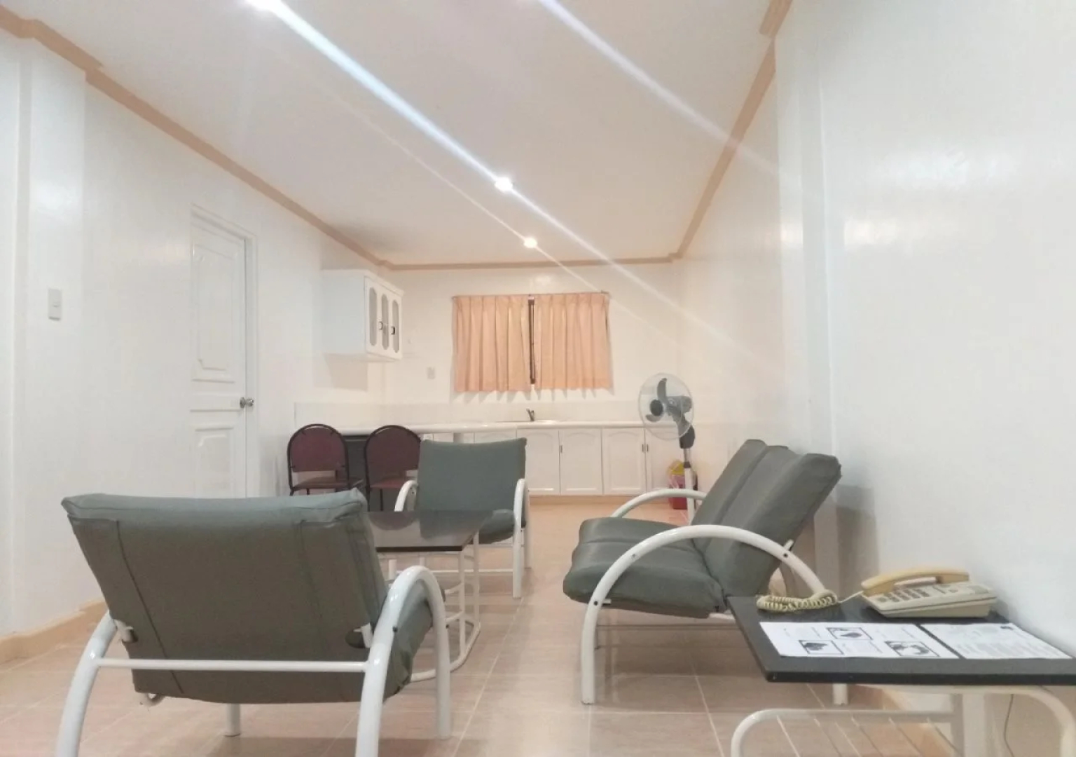 Linmarr Davao Hotels and Apartelles