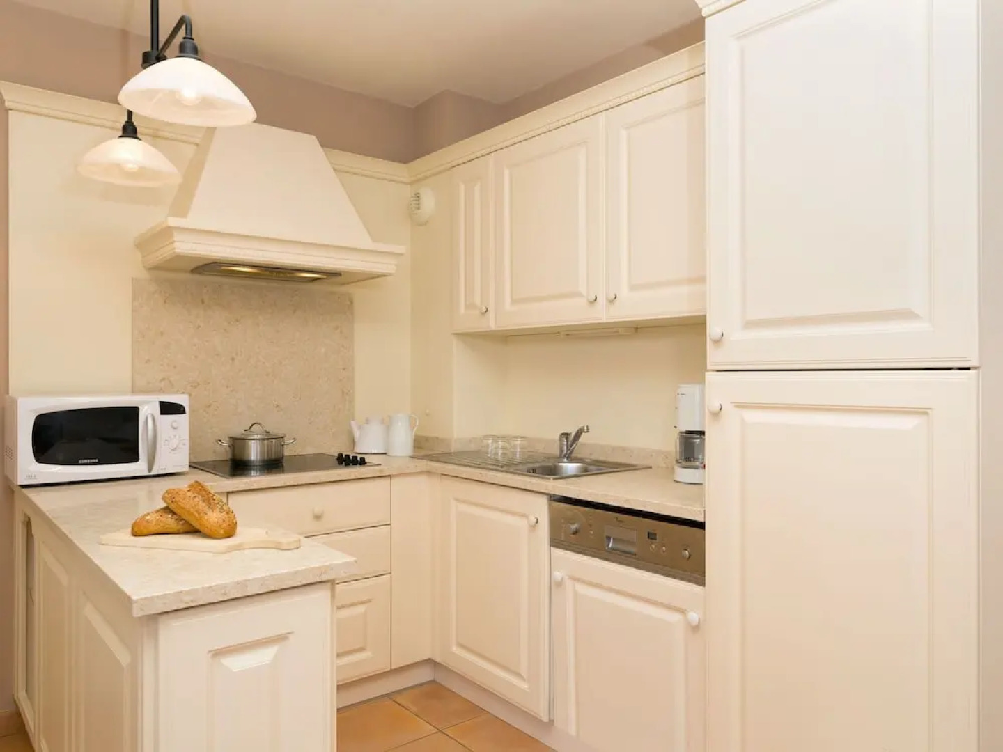 Charming Apartment With Dishwasher, View at the Golf Course