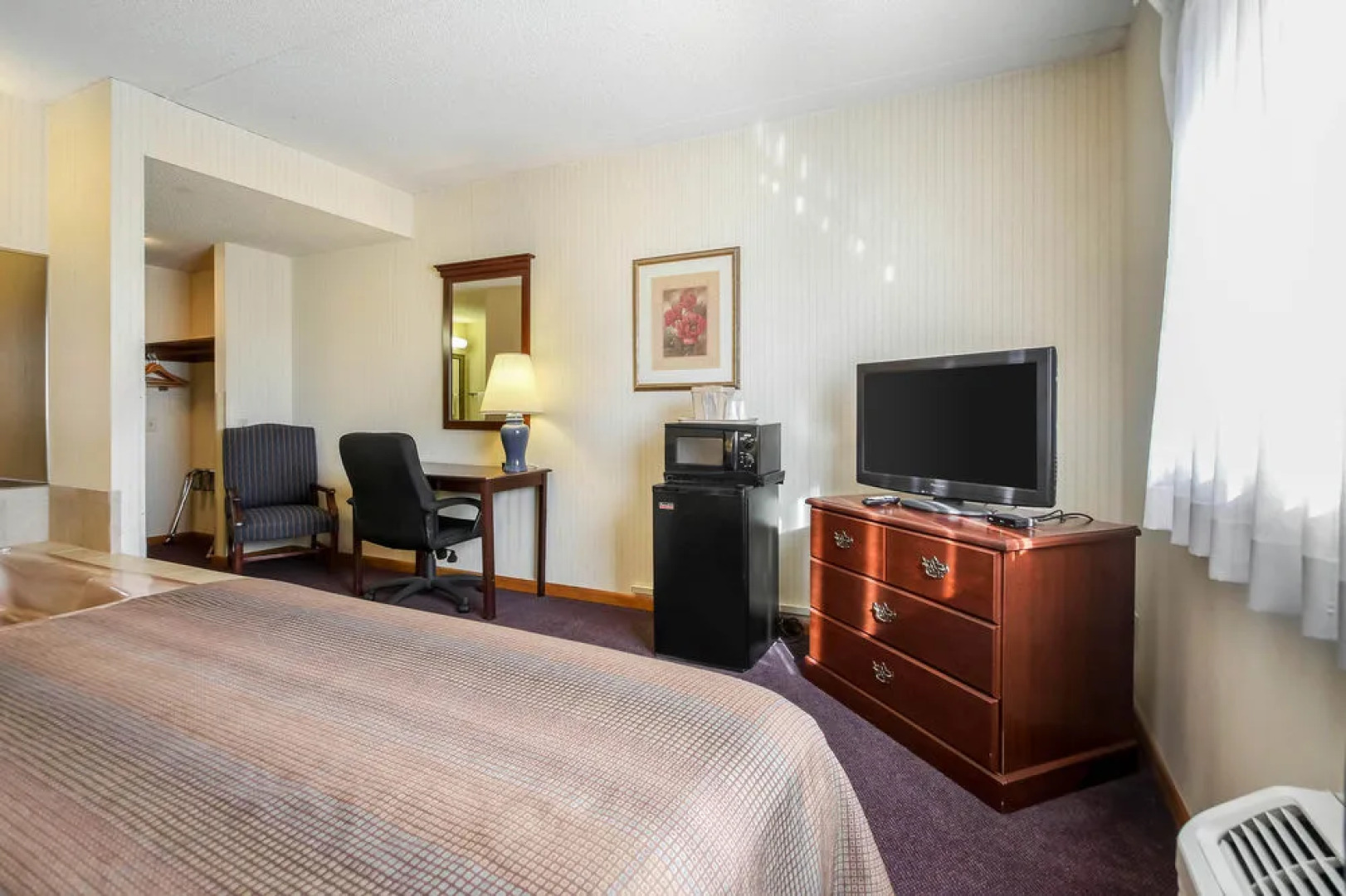 Quality Inn and Suites Beaver Dam