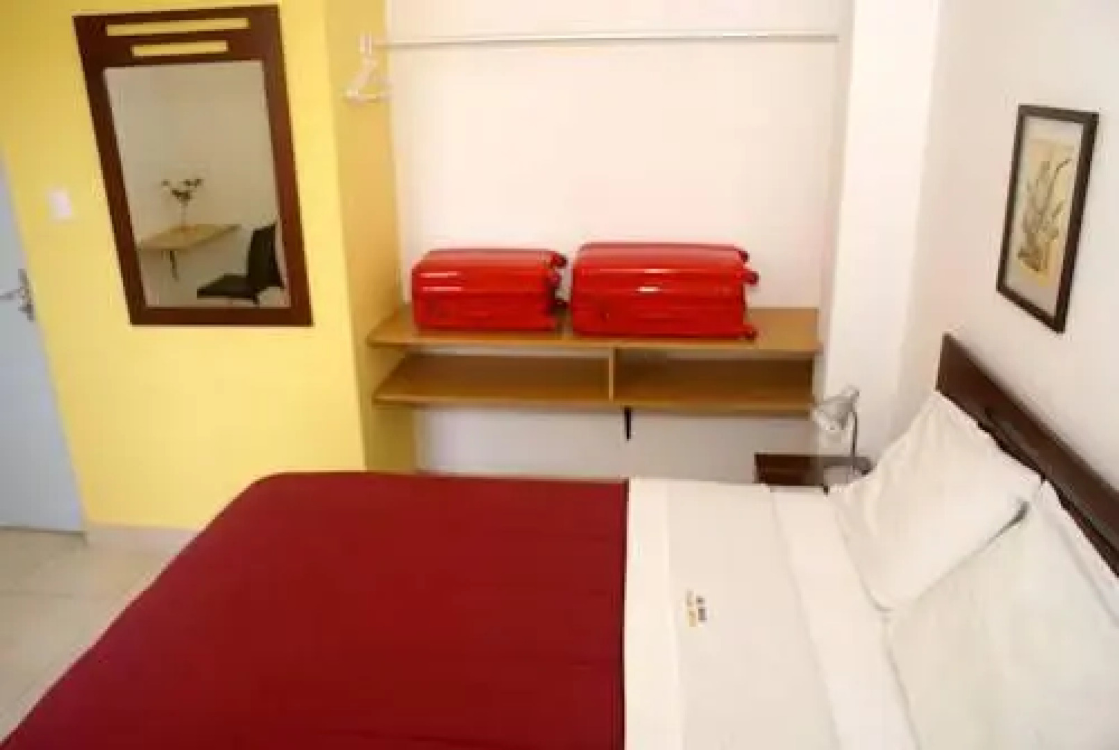 Oro Negro Talara Hostal & Restobar