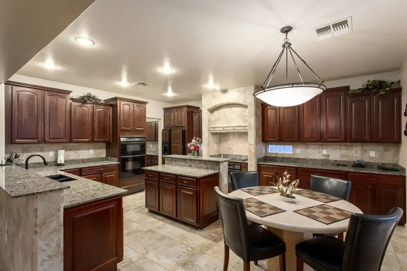 Grand Slam Getaway 5 BR by Casago