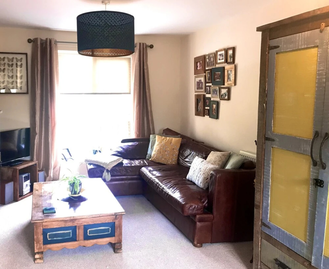 Cosy Romantic Boutique King bed Apartment Nuneaton