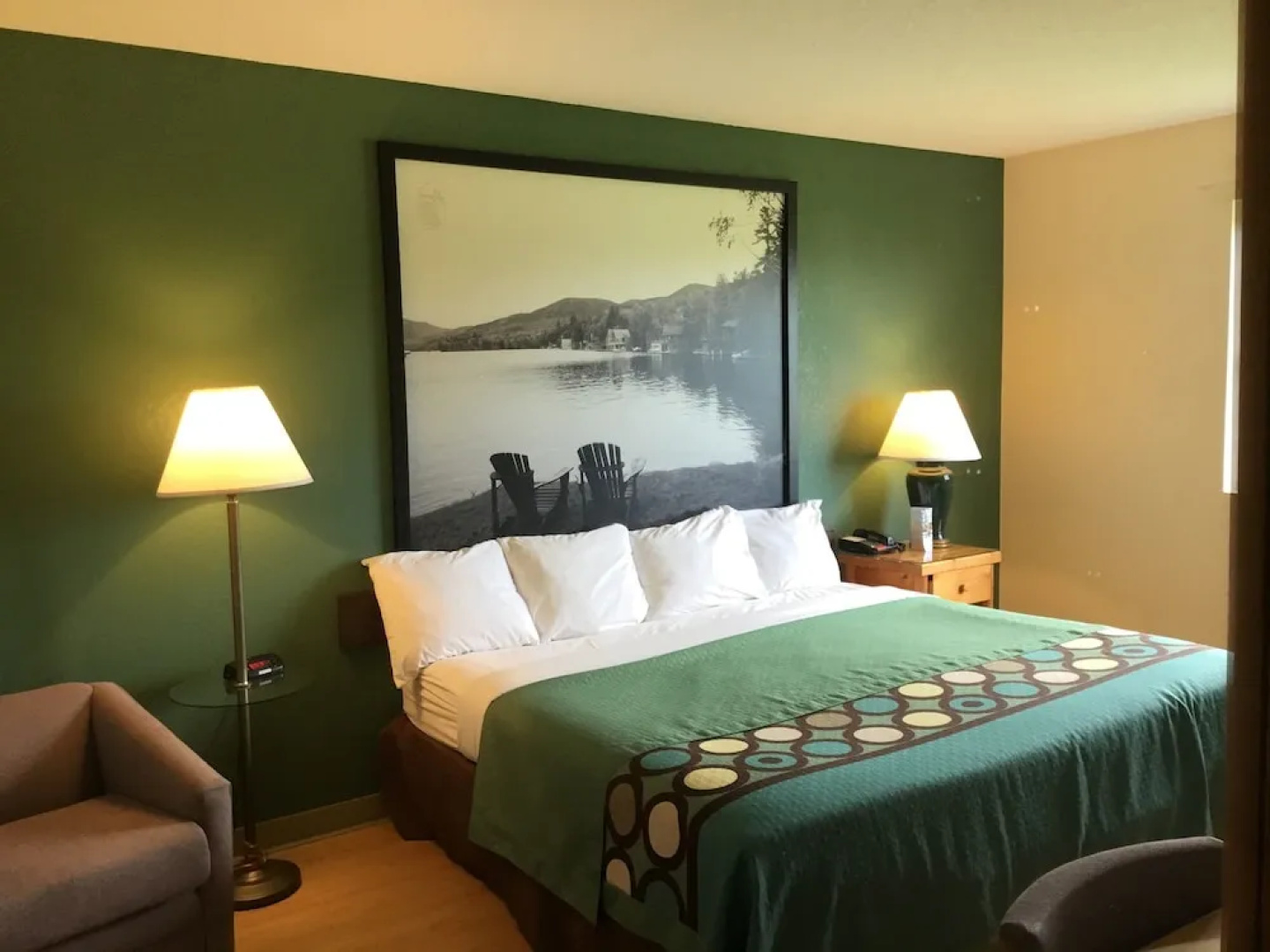 Super 8 By Wyndham Ticonderoga