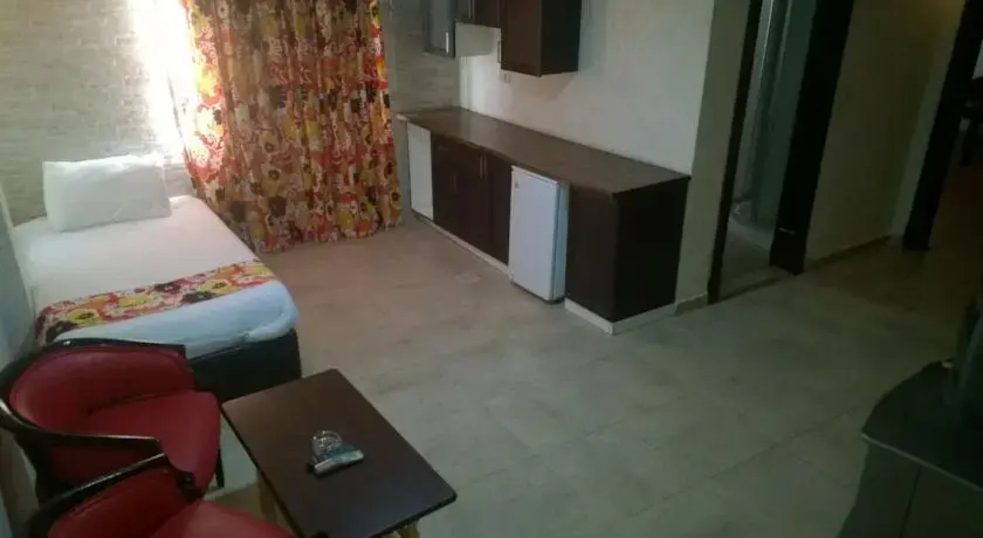 Aphamia Hotel