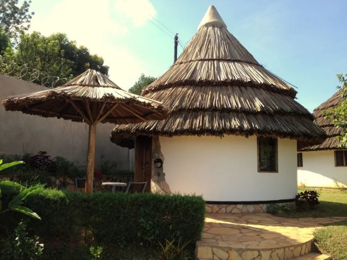 Banda Lodge