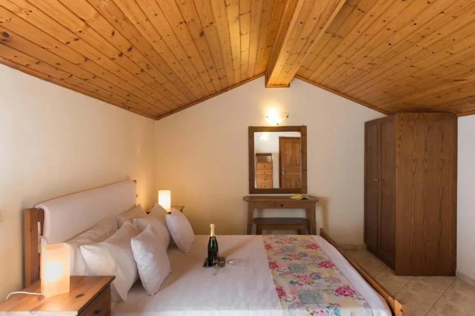 Corfu Villa Kokkini with swimming pool