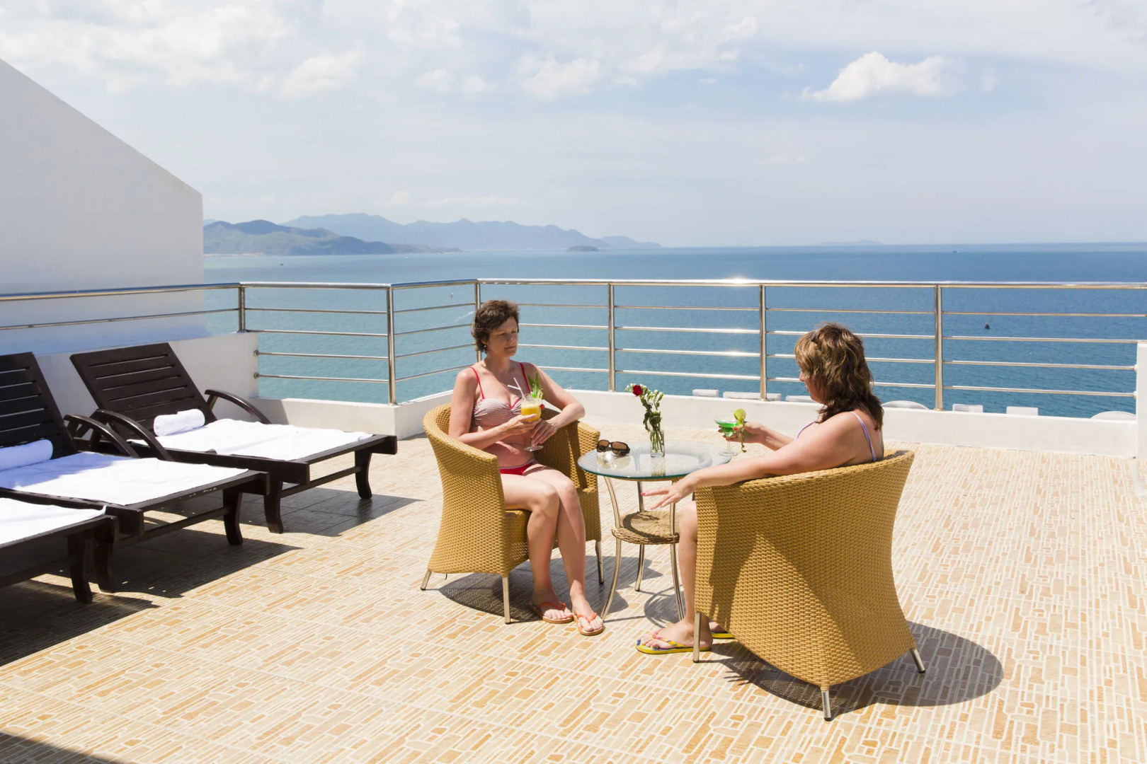 Majestic Nha Trang Hotel