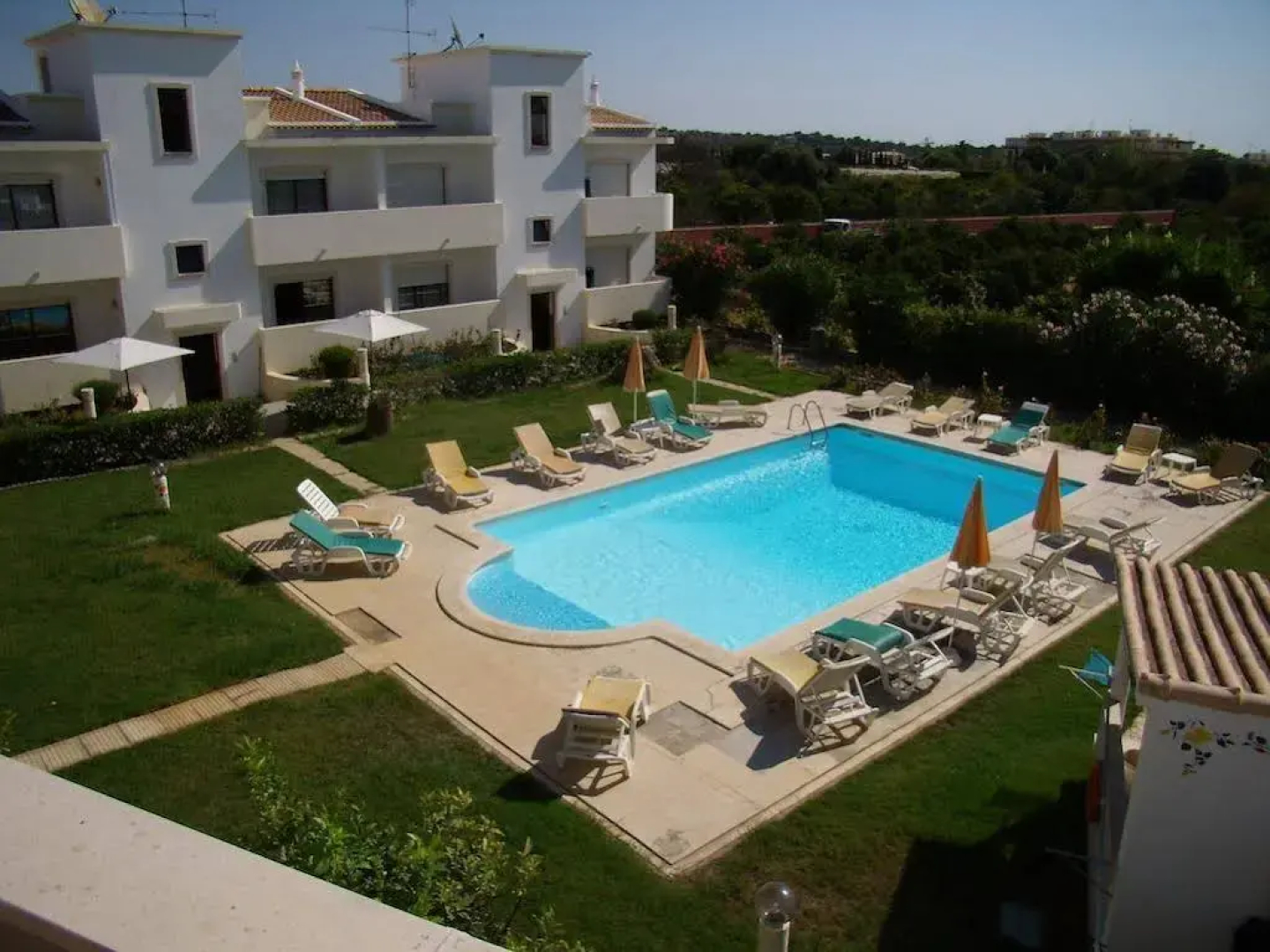 Residence 1000 Roses