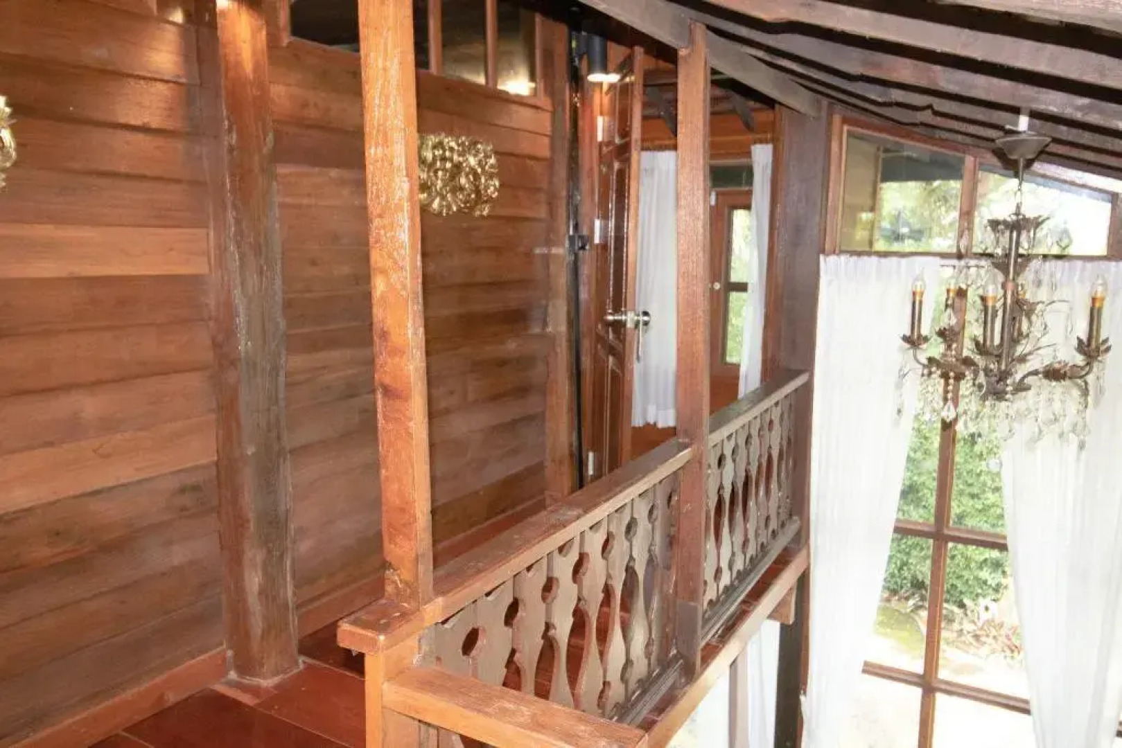 Royal Train Garden Resort By Zuzu