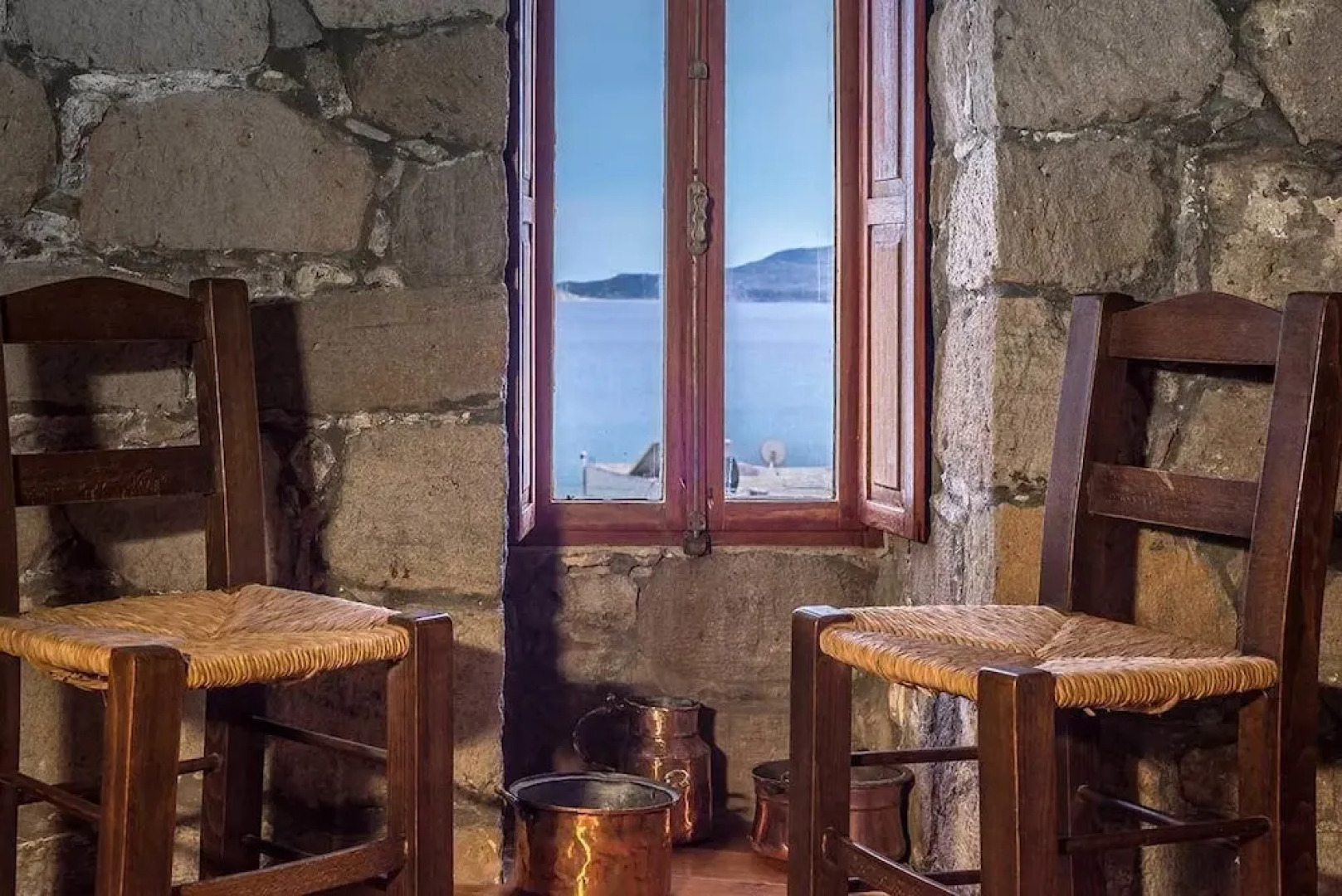 The Windmill Adamas Sea View