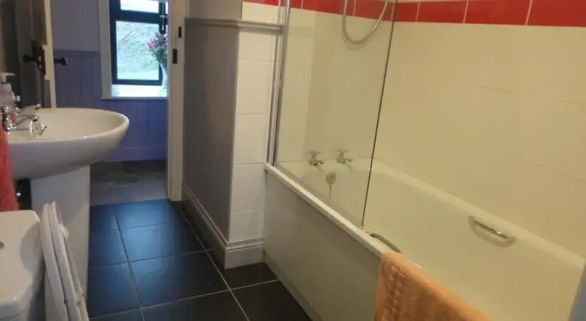 Irish Cottage Mourne Mountains