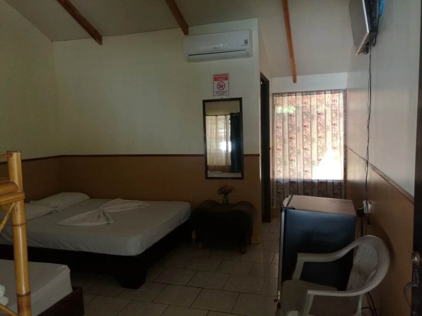 Cabinas Esmo Frente Playa