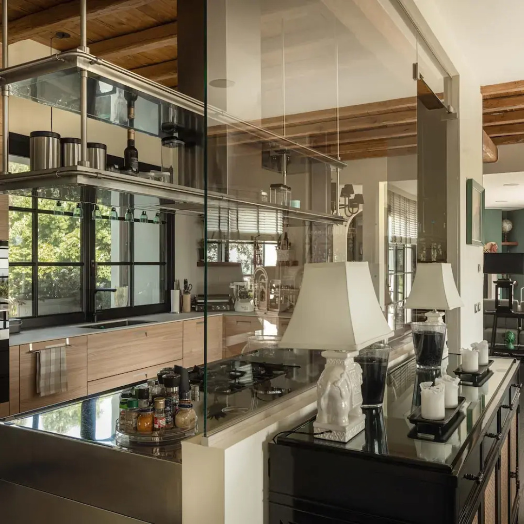 Charming Green and Blue Villa by Wonderful Italy