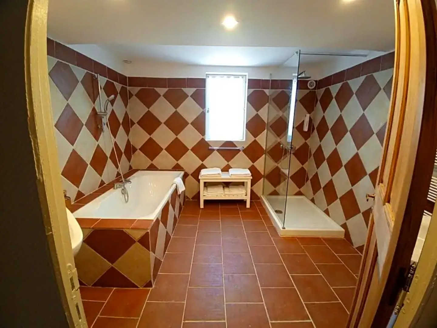 Le Mas Des Flaneraies