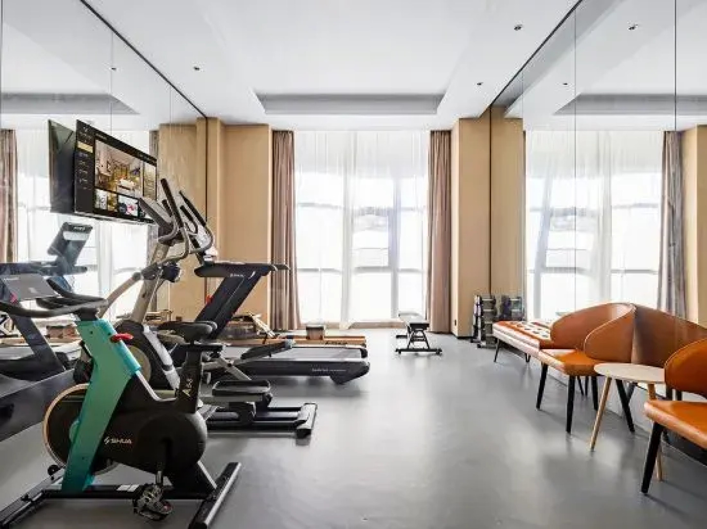 Vienna International Hotel (Yuxi Jinhui Plaza)